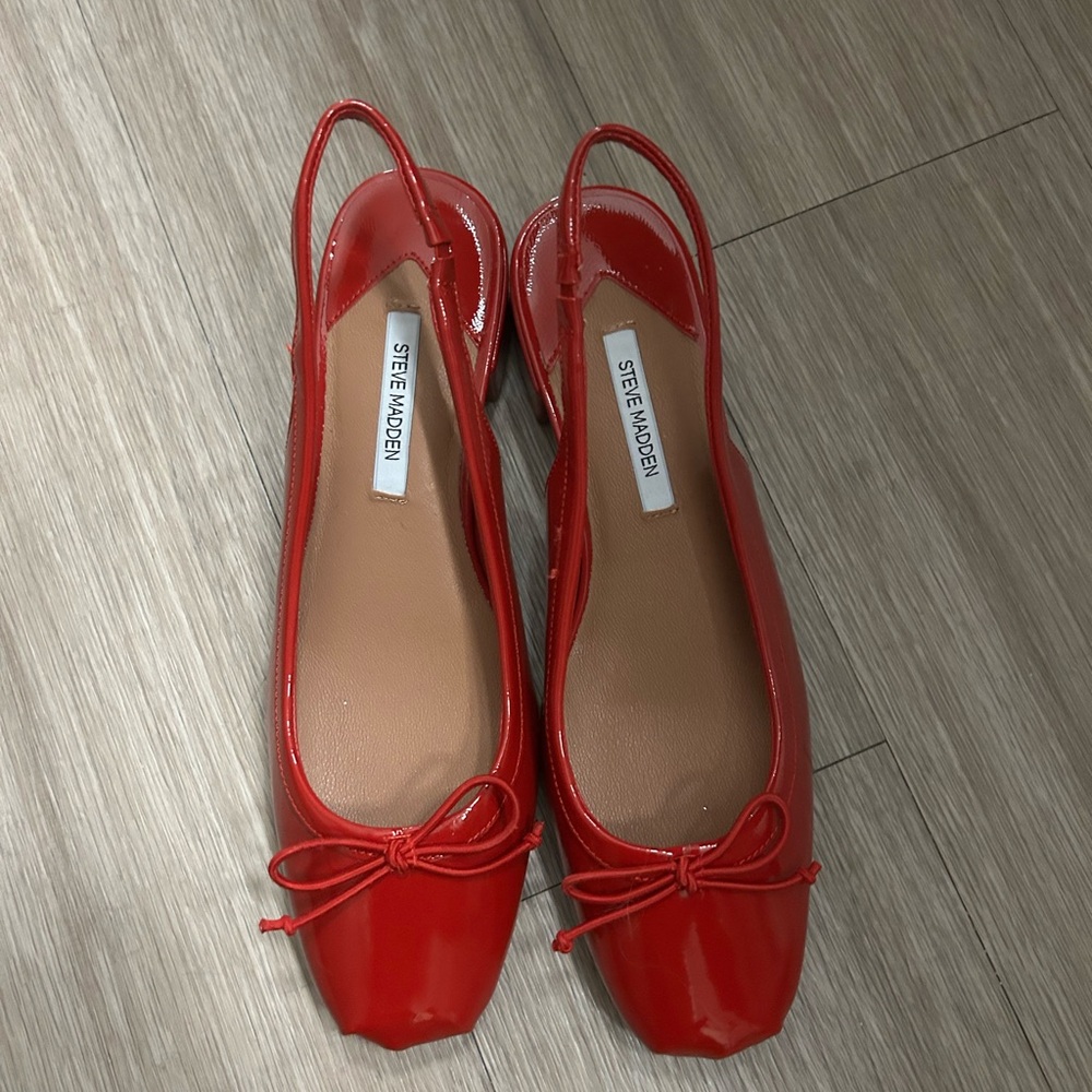 Steve Madden Loved Red Patent Slingback Block Heel Pumps Size [8.5]